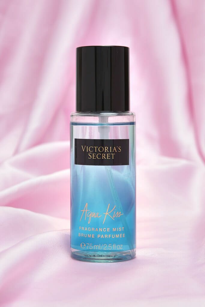 Victoria's Secret Aqua Kiss Body Mist 75ml - OS